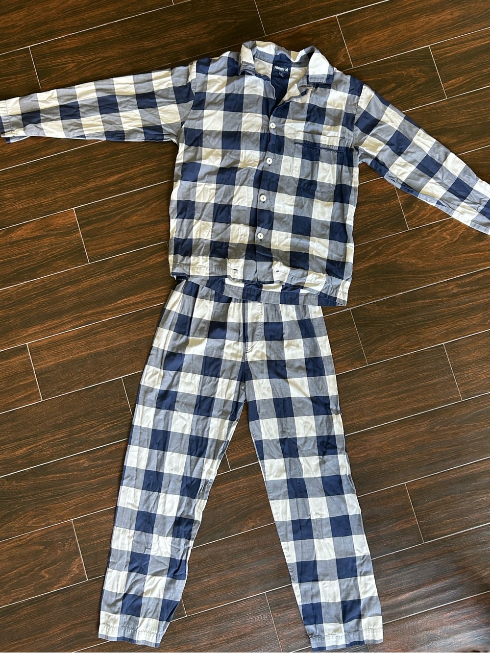 Hastens Unisex Blue And White Checkered Pajama Set Size Small